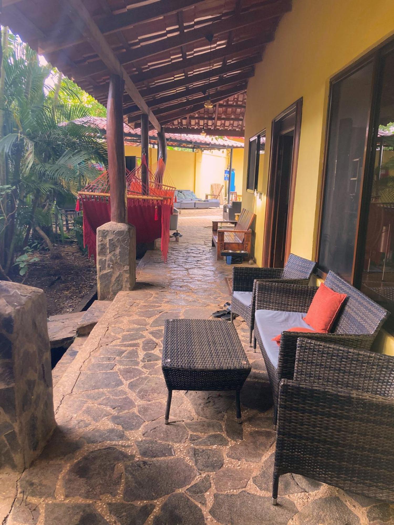 Ostello Tamarindo Backpackers Esterno foto