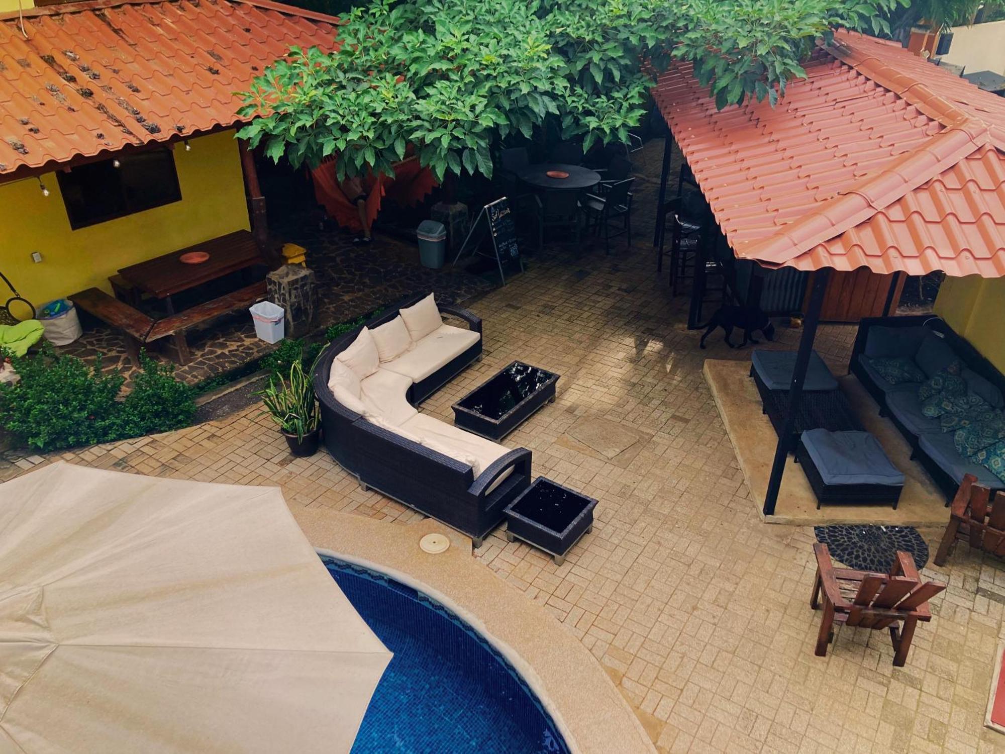 Ostello Tamarindo Backpackers Esterno foto