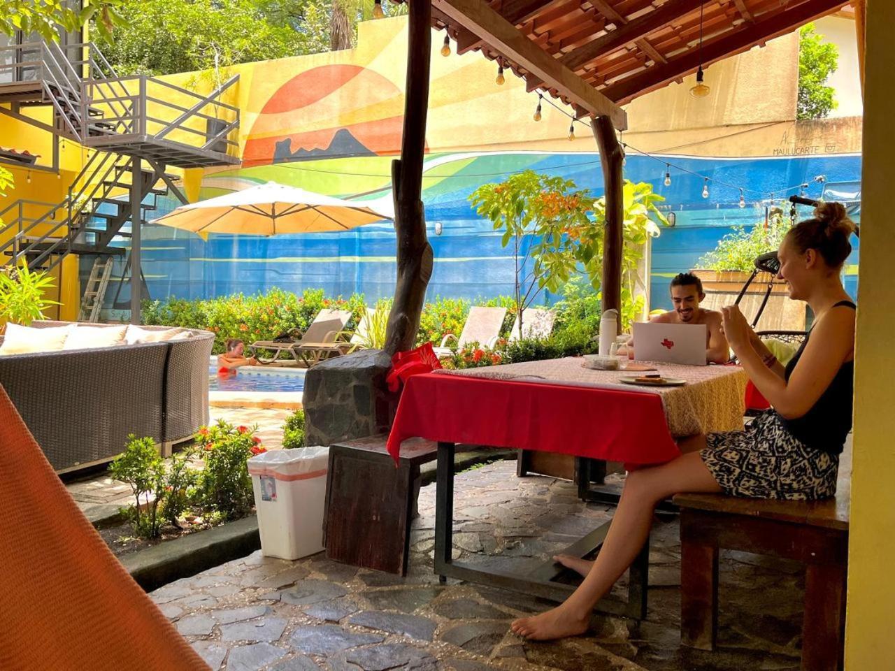 Ostello Tamarindo Backpackers Esterno foto